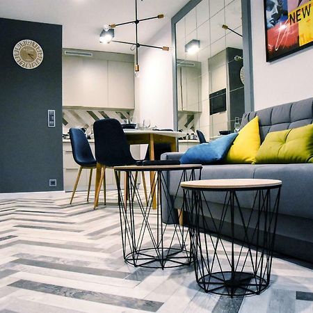 Your Private 5-Star Home In Katowice # 5-Minute Walk To Spodek, 10 Minutes To City Center Exterior foto